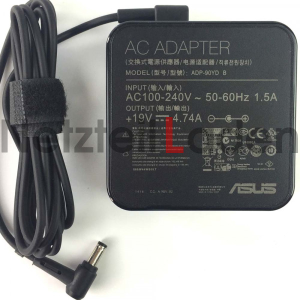 Netzteil Asus E46 E46C E46CA E46CB E46CM 90W